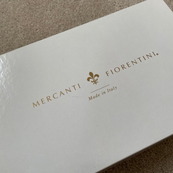 Red suede pom loafers - Picture 6 of 6